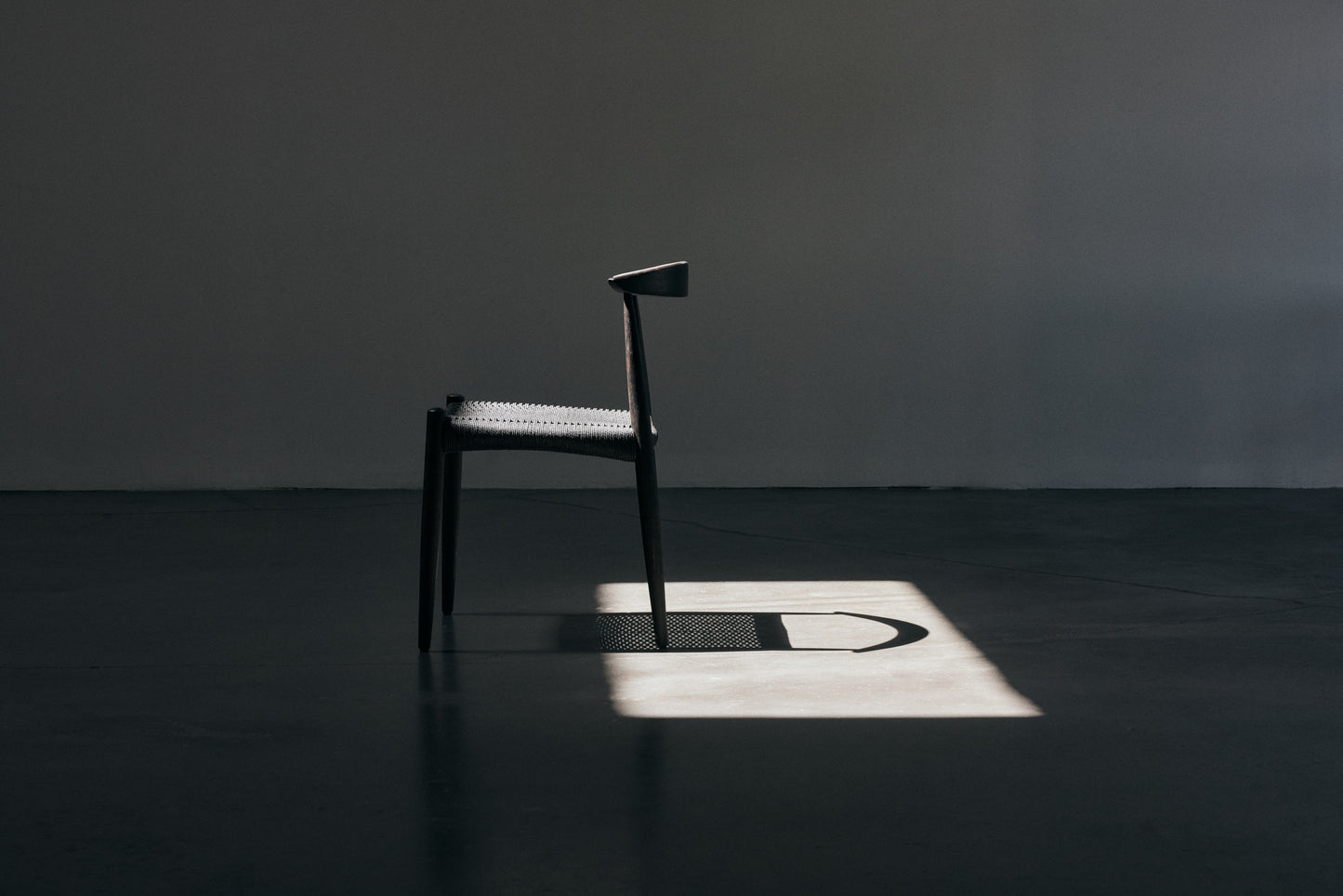 Lorne chair (paper cord)