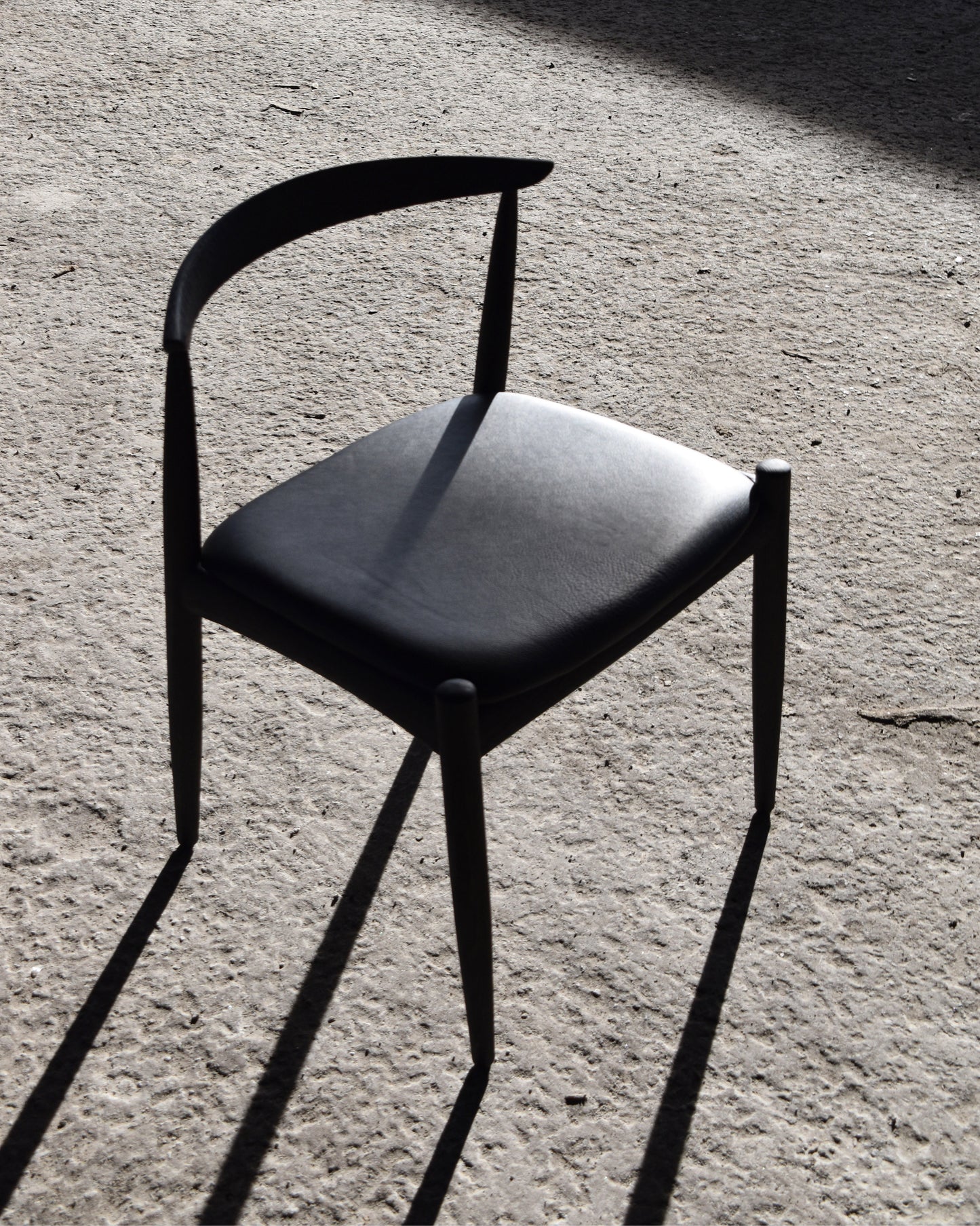 Lorne chair