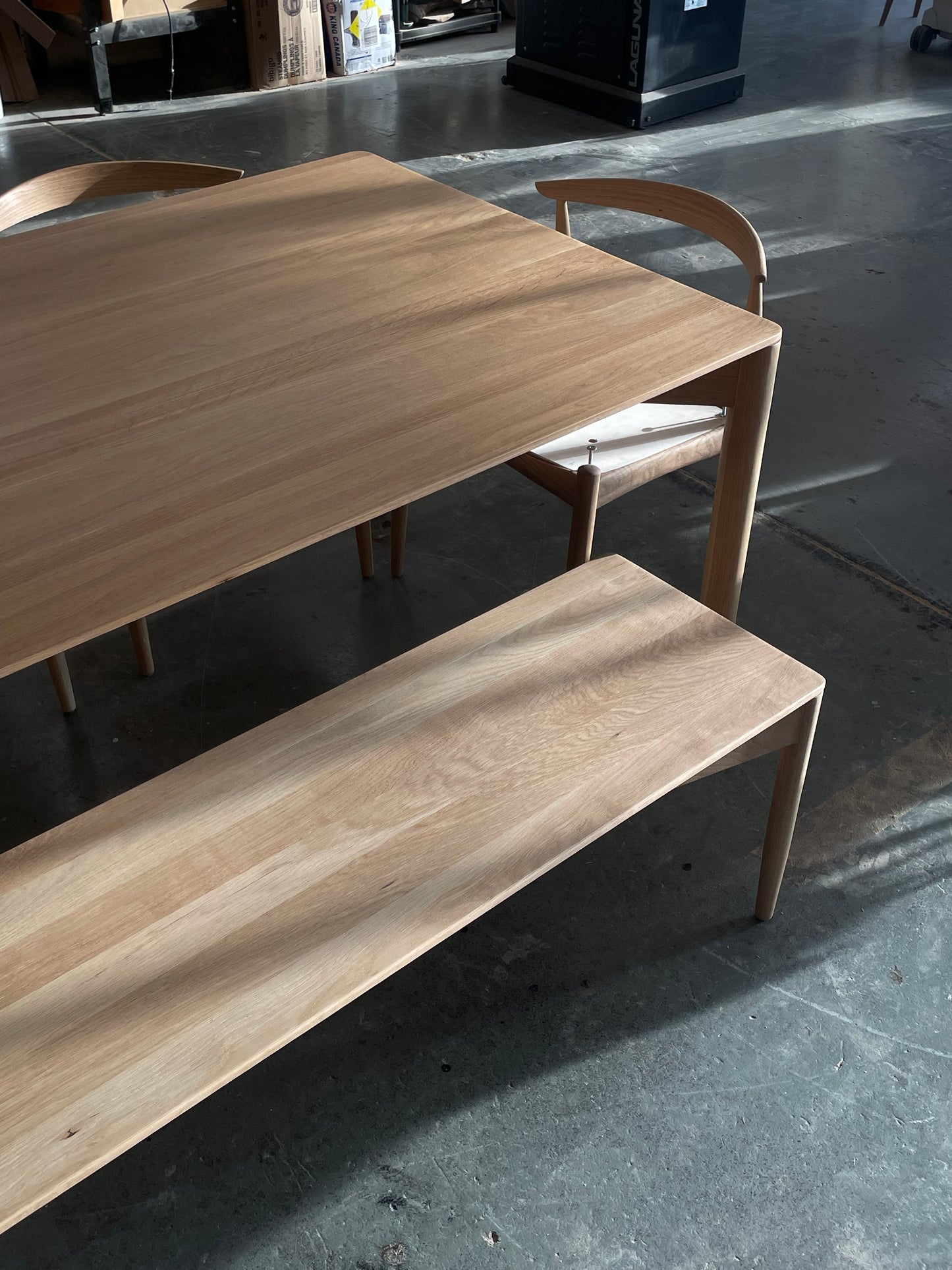 Lorne table