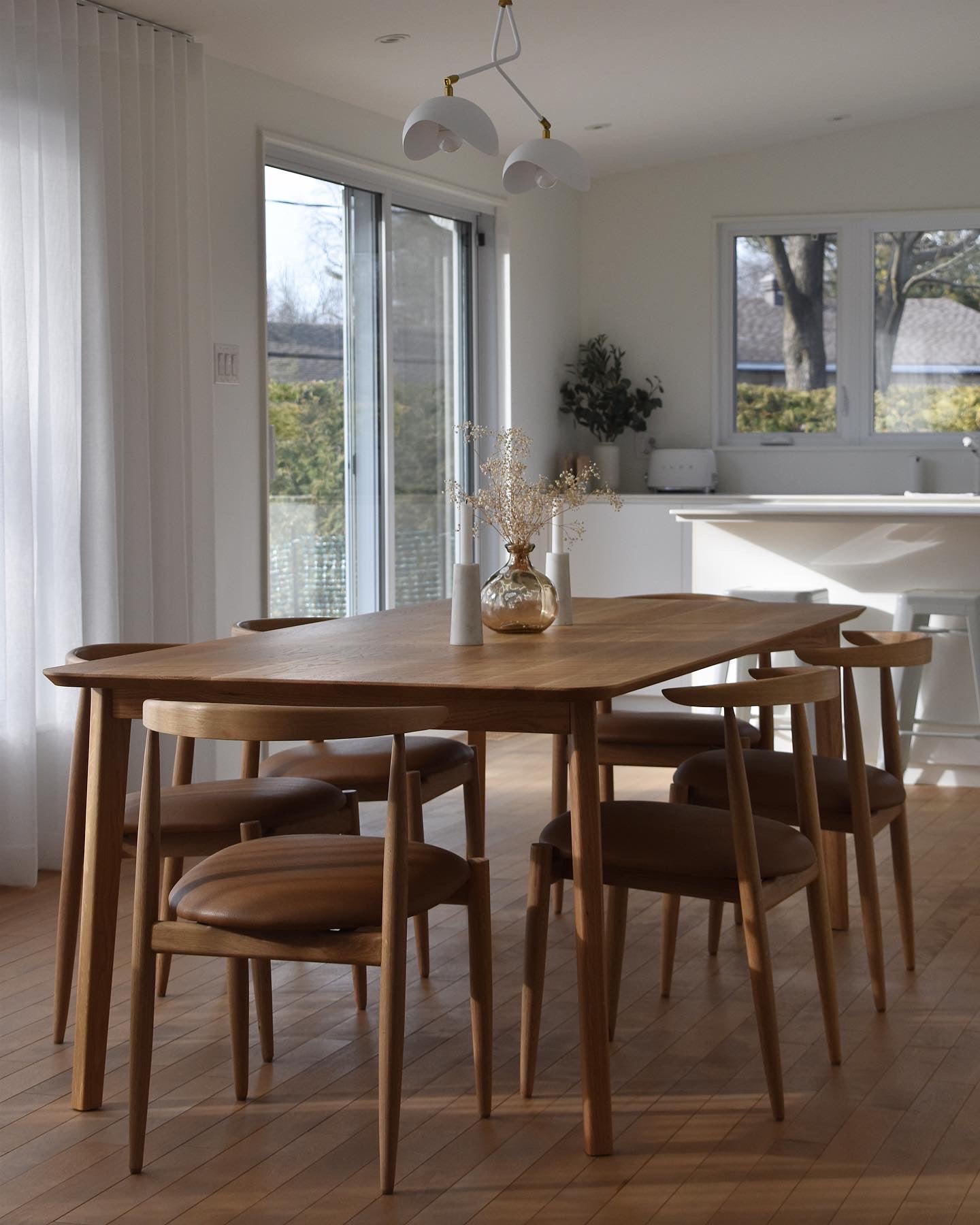 /elgin/ chair