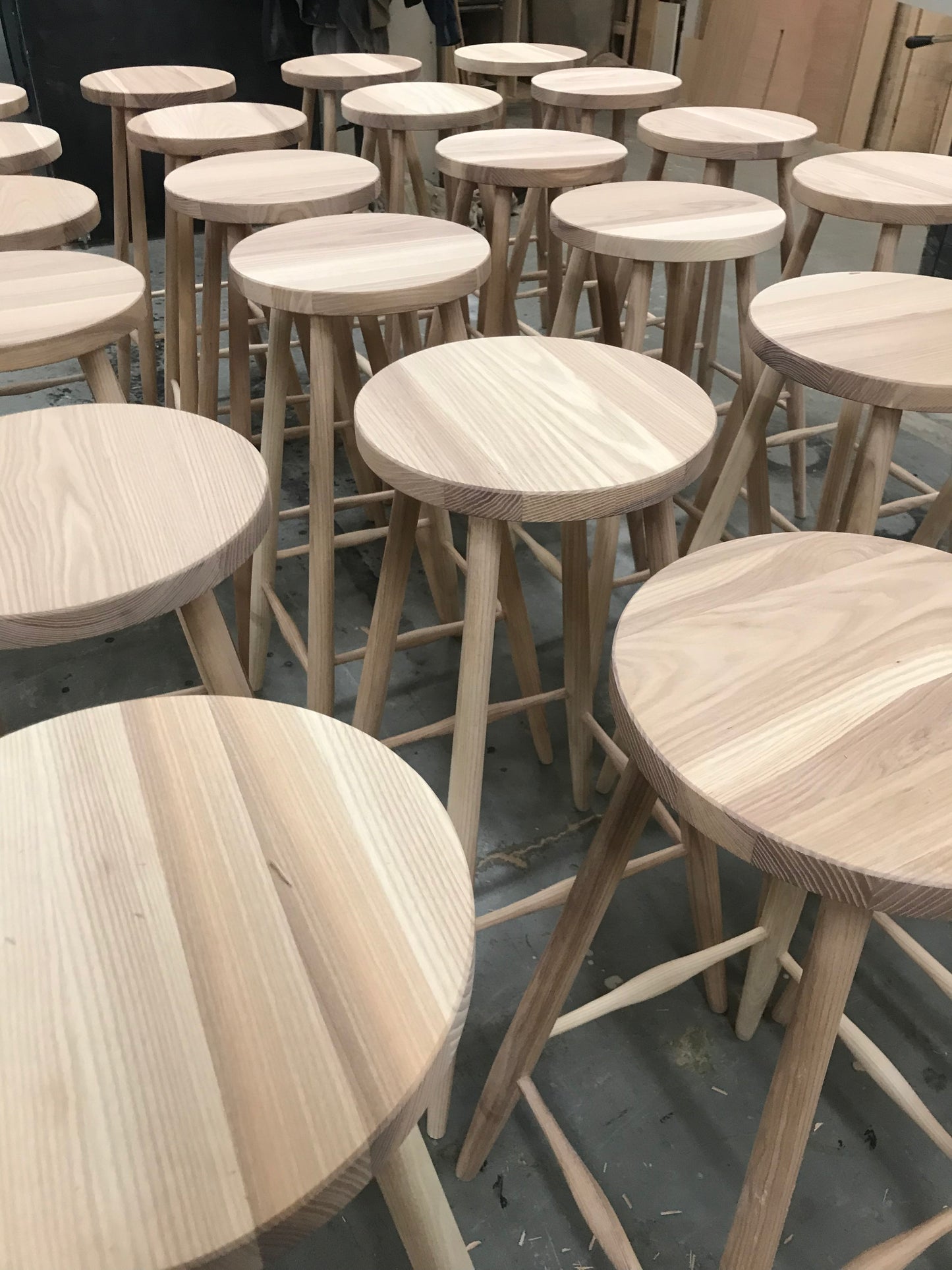 /querbes/ stool